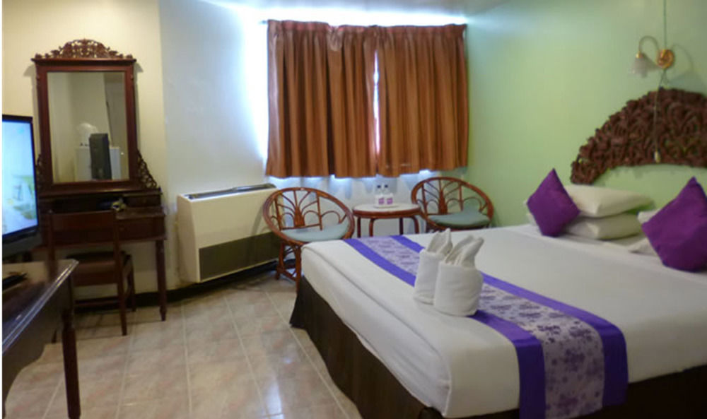 Sawasdee Siam Pattaya Hotel Exterior photo