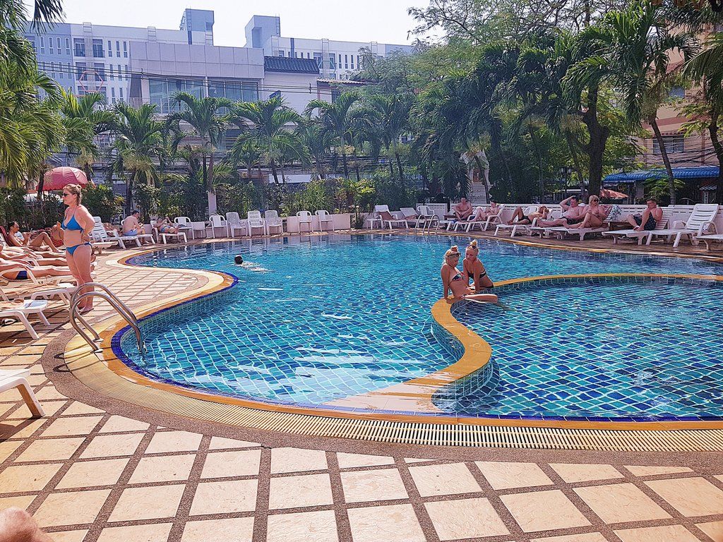 Sawasdee Siam Pattaya Hotel Exterior photo